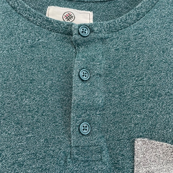 On The Byas Crew T-Shirt 3 Button Blue and Gray with Pocket Men’s Size Large - Picture 6 of 12